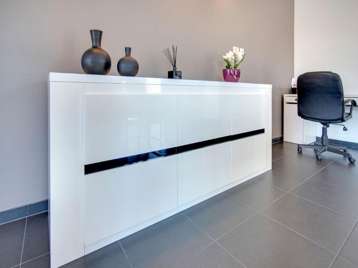 Modern Holiday Home In De Haan With Garden מראה חיצוני תמונה